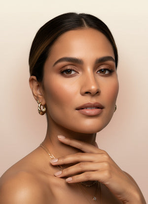 Powder Foundation Buildable Coverage Walnut Matte For On The Go - Opuliss Beauty