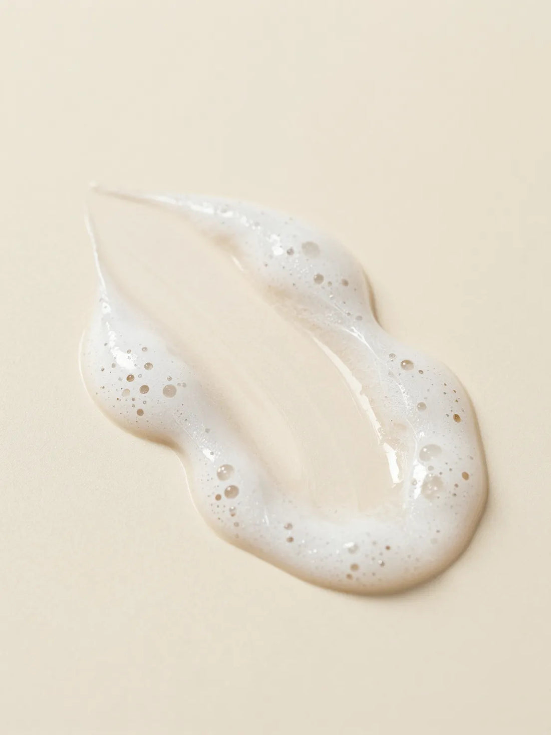PEPPERMINT CEDAR BODY WASH, the texture of clear washing gel in close macro